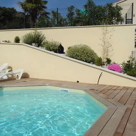 Sassone, Piscine, Jacuzzi Et Vue Panoramique Sur Ajaccio Alata