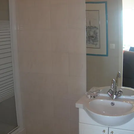 Semesterbostad Sassone, Piscine, Jacuzzi Et Vue Panoramique Sur Ajaccio Alata