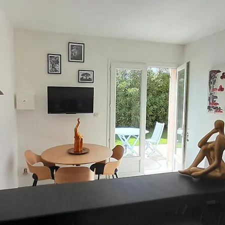 Sassone, Piscine, Jacuzzi Et Vue Panoramique Sur Ajaccio Alata