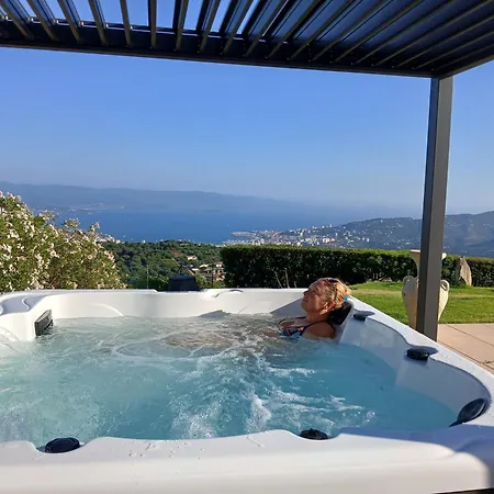 Sassone, Piscine, Jacuzzi Et Vue Panoramique Sur Ajaccio * Alata
