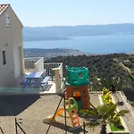 Holiday home Sassone, Piscine, Jacuzzi Et Vue Panoramique Sur Ajaccio Alata