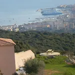 Holiday home Sassone, Piscine, Jacuzzi Et Vue Panoramique Sur Ajaccio Alata
