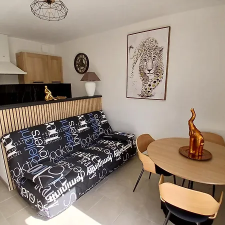 בית נופש Sassone, Piscine, Jacuzzi Et Vue Panoramique Sur Ajaccio