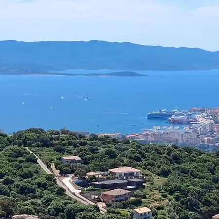 Sassone, Piscine, Jacuzzi Et Vue Panoramique Sur Ajaccio بيت للعطل *
