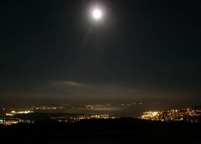 Sassone, Piscine, Jacuzzi Et Vue Panoramique Sur Ajaccio Alata